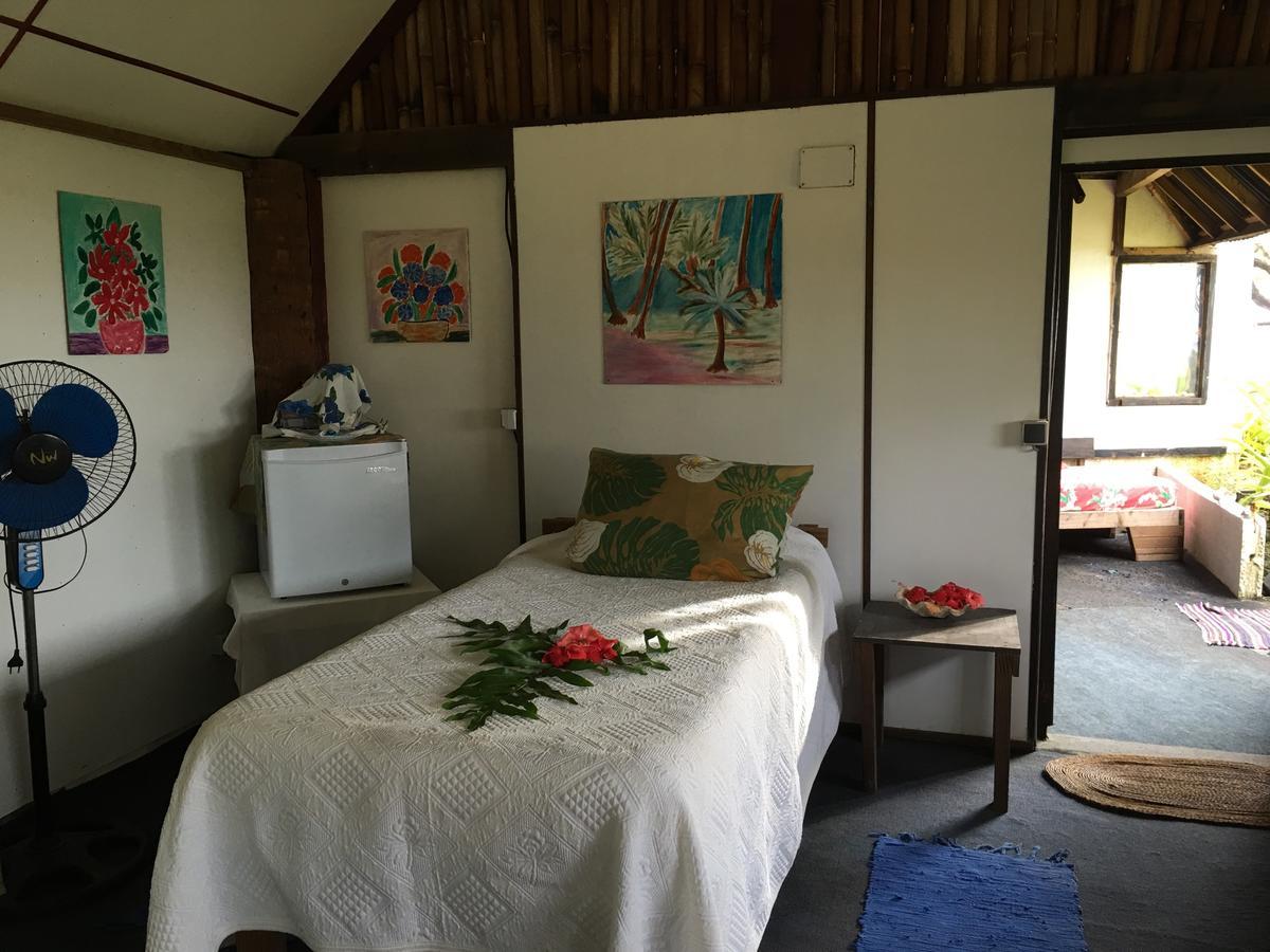 Tifaifai Et Cafe Huahine Bed & Breakfast Fare Eksteriør bilde